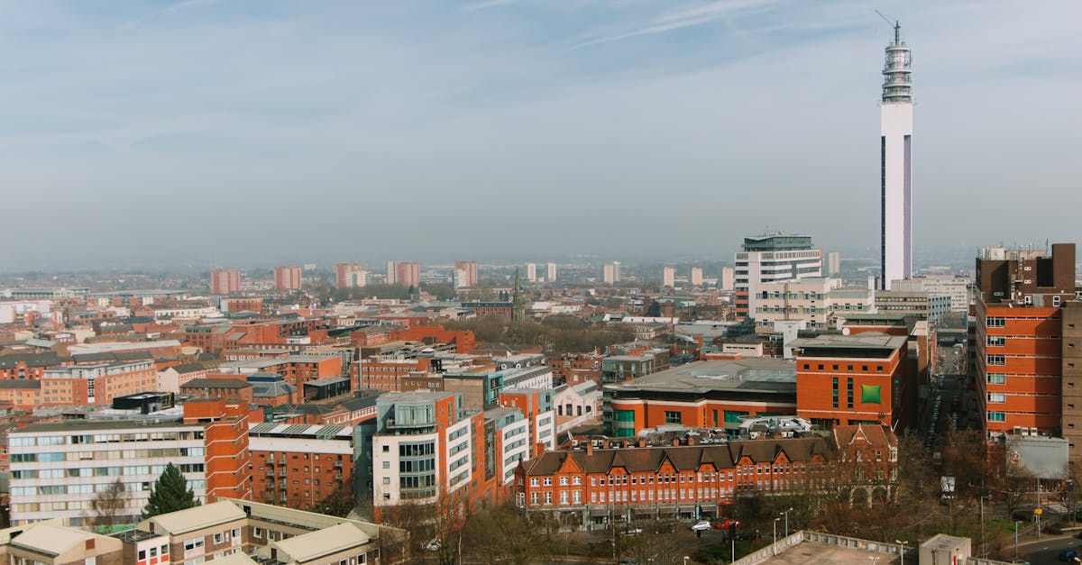 découvrez l'immobilier industriel : un secteur dynamique offrant des opportunités d'investissement intéressantes, des espaces de production aux entrepôts logistiques. explorez les tendances actuelles et les avantages de ce marché en pleine expansion.