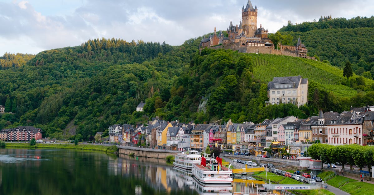découvrez l'allemagne, un pays riche en histoire, culture et paysages variés. explorez ses villes emblématiques, ses châteaux majestueux et sa délicieuse gastronomie. une expérience unique vous attend au cœur de l'europe.