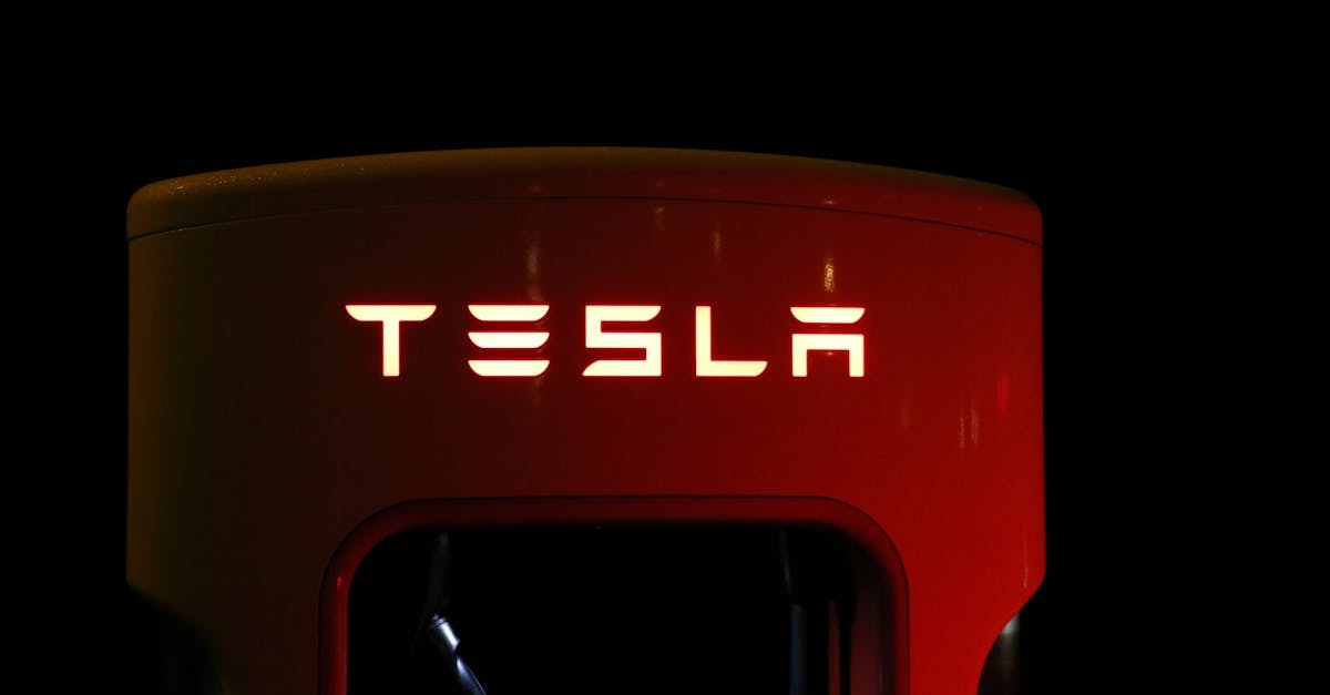 découvrez l'avenir de la mobilité avec les véhicules électriques. explorez leurs avantages écologiques, les innovations technologiques et les options disponibles sur le marché pour une conduite durable et respectueuse de l'environnement.
