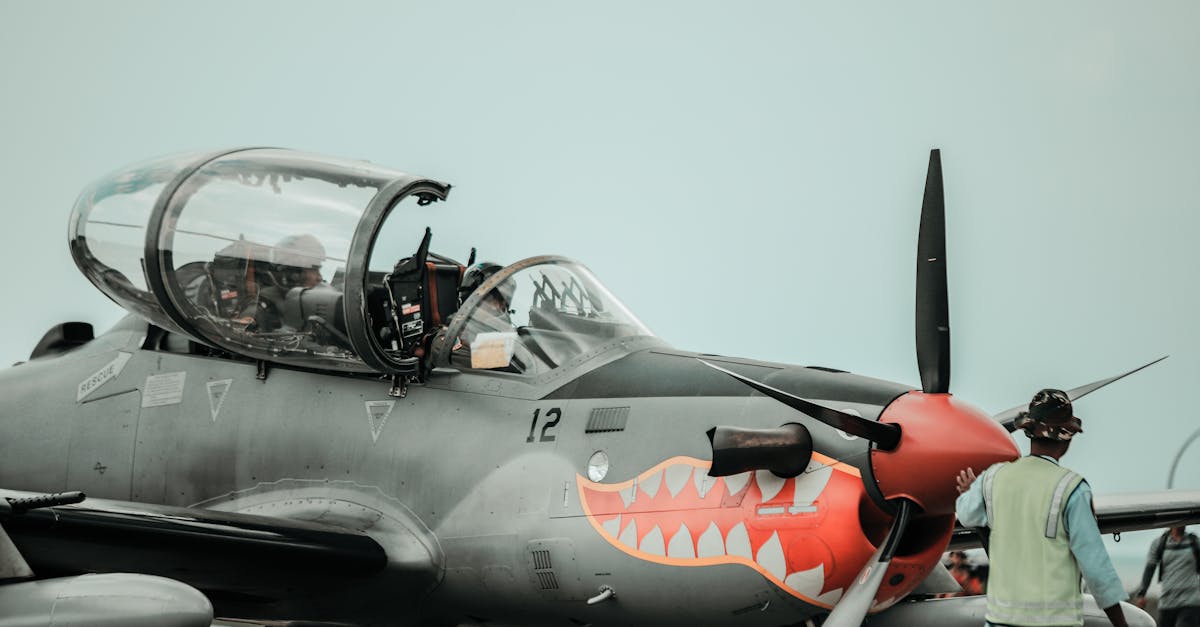 découvrez les systèmes de défense aérienne modernes, leur technologie avancée et leur rôle crucial dans la protection des espaces aériens contre les menaces. apprenez comment ces systèmes contribuent à la sécurité nationale et internationale.