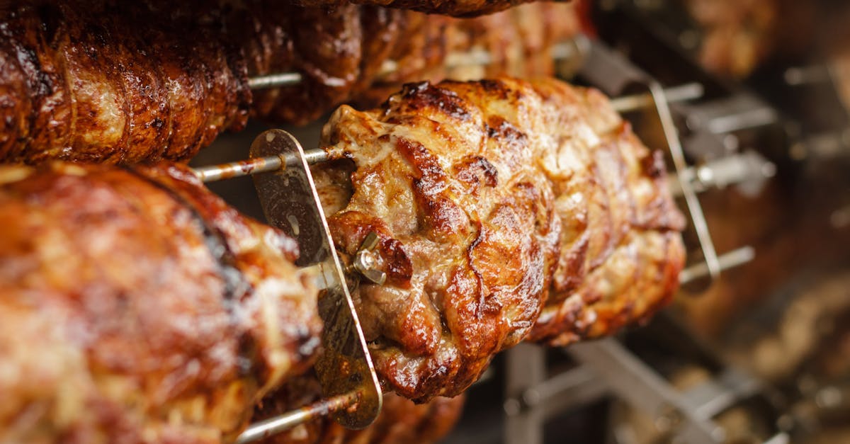 découvrez tout sur le boeuf : des conseils de cuisson aux délicieuses recettes, en passant par les différentes coupes et leur origine. apprenez à choisir la meilleure viande et à sublimer vos plats avec des astuces de chefs.