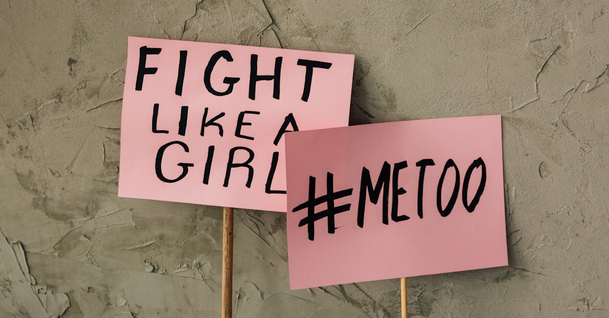 découvrez le mouvement #metoo, une campagne mondiale qui lutte contre le harcèlement et les violences sexistes. explorez les témoignages, les impacts sociétaux et les initiatives pour promouvoir l'égalité et le respect.