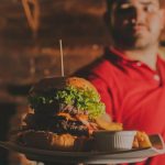 découvrez l'industrie du bétail brésilien, un secteur clé de l'économie nationale, reconnu pour la qualité de sa viande bovine. explorez les pratiques durables, les défis contemporains et l'impact sur le marché mondial. plongez au cœur d'une tradition alliant savoir-faire ancestral et innovations technologiques.