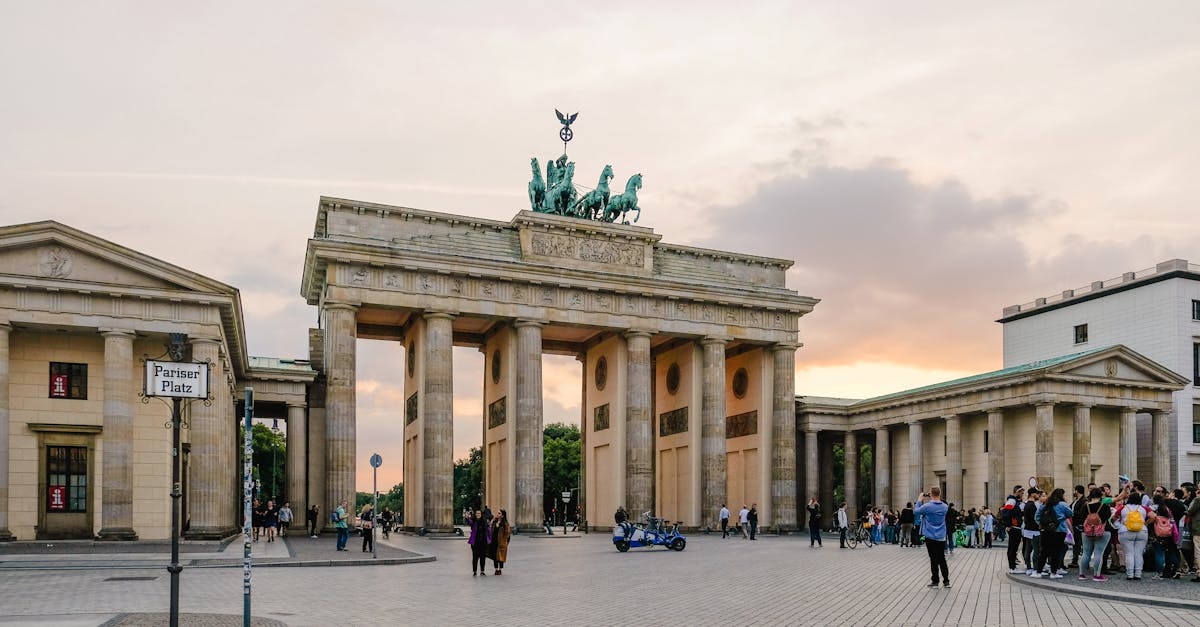 découvrez l'allemagne, un pays riche en histoire, culture et paysages variés. explorez ses villes emblématiques, sa gastronomie savoureuse et ses traditions uniques.