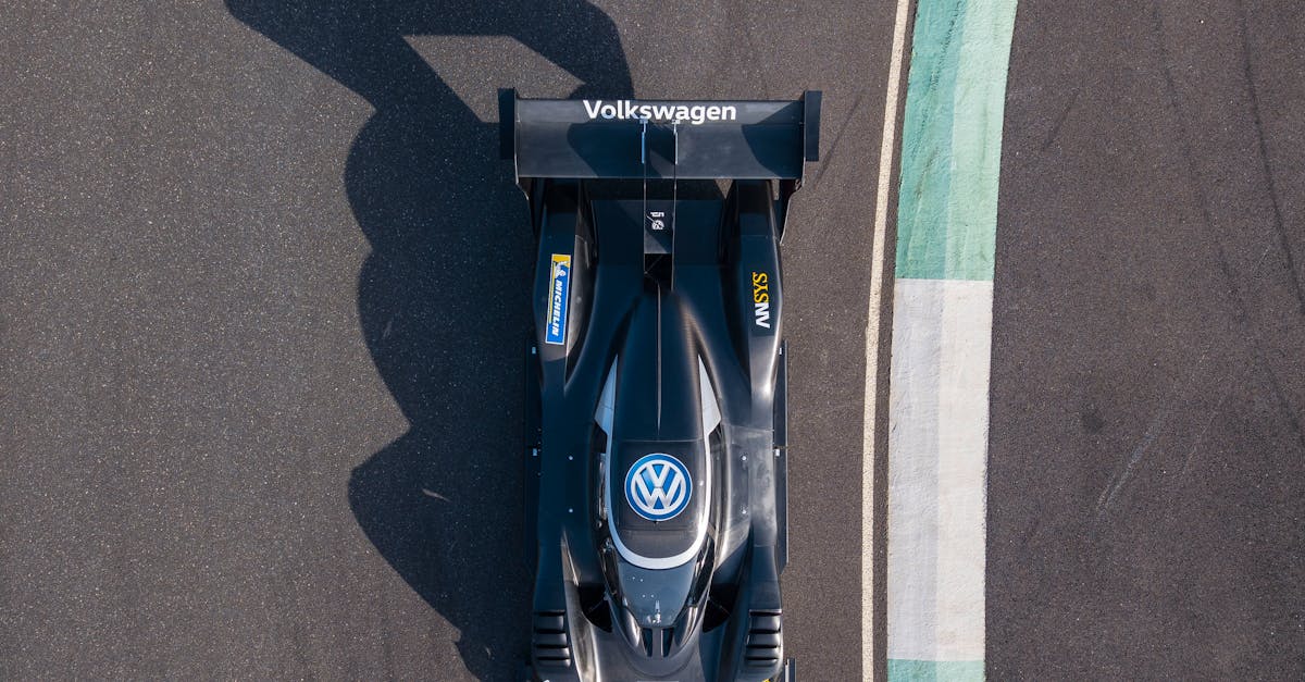 découvrez l'univers de volkswagen, marque allemande emblématique alliant innovation, performance et design. explorez notre gamme de véhicules alliant confort et technologie pour tous vos trajets.
