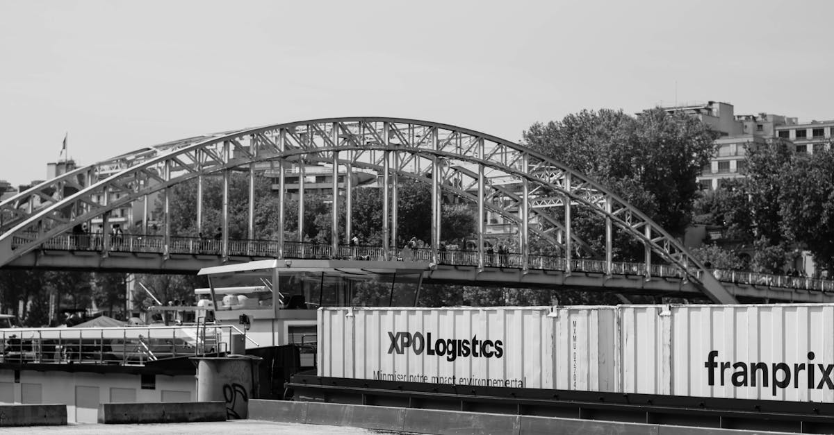 découvrez l'essor de l'industrie française, une combinaison d'innovation, de savoir-faire traditionnel et de technologies avancées. explorez les secteurs clés qui font la renommée de la france à travers le monde, ainsi que les défis et opportunités qui façonnent l'avenir de l'économie industrielle.