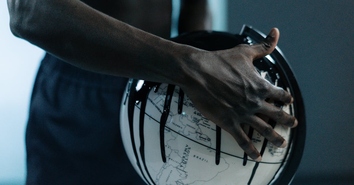 découvrez les causes et les conséquences de la crise énergétique actuelle. analysez les défis mondiaux liés à la demande croissante d'énergie, aux ressources limitées et aux enjeux environnementaux qui en découlent. explorez des solutions et des alternatives pour un avenir énergétique durable.