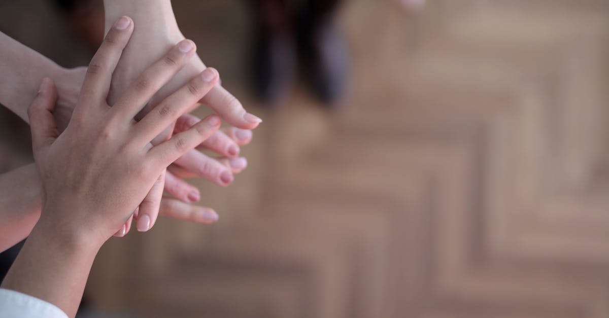 découvrez l'importance de la confiance dans nos relations personnelles et professionnelles. apprenez comment construire et maintenir la confiance pour renforcer vos liens et réussir dans vos projets.