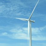 découvrez l'énergie éolienne, une source renouvelable et durable qui utilise la puissance du vent pour produire de l'électricité. explorez les avantages environnementaux, économiques et les avancées technologiques dans le secteur de l'éolien.