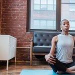 découvrez l'importance de la conscience de soi pour mieux comprendre vos émotions, améliorer vos relations et favoriser votre développement personnel. apprenez à cultiver l'introspection et à renforcer votre confiance en vous.