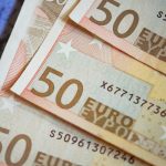 découvrez l'union européenne, une communauté politique et économique unique réunissant 27 pays, promouvant la paix, la stabilité et la prospérité. explorez ses institutions, ses politiques, et son rôle dans le monde.