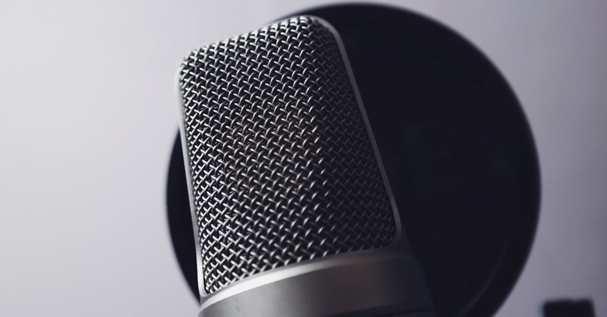 découvrez l'art du voiceover, une technique incontournable pour donner vie à vos projets audio et visuels. que ce soit pour des publicités, des documentaires ou des animations, nos professionnels du voiceover apportent une touche unique et captivante à chaque narration. améliorez vos productions avec des voix qui captivent et retiennent l'attention de votre audience.