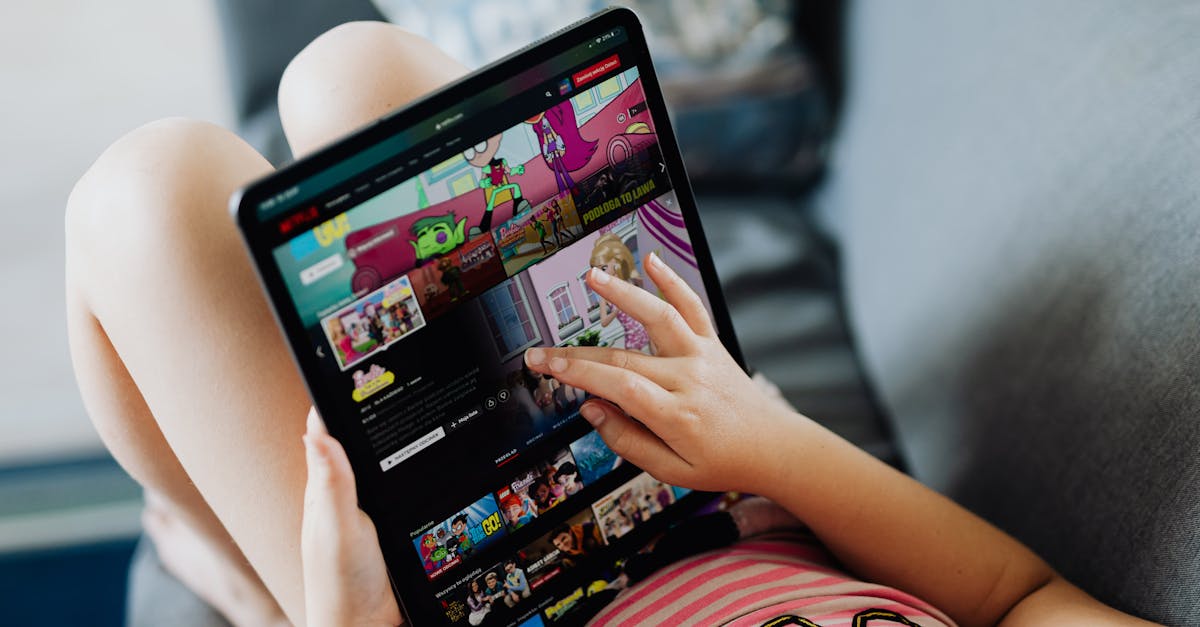 découvrez l'univers fascinant des médias pour enfants, où l'éducation et le divertissement se rencontrent. explorez des contenus variés adaptés à tous les âges, incluant films, livres, jeux et applications, pour stimuler l'imagination et l'apprentissage de vos petits.