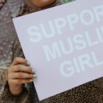 découvrez les droits des travailleurs, un aspect essentiel pour garantir des conditions de travail équitables et respectueuses. informez-vous sur les lois, protections et luttes historiques qui façonnent le paysage du travail aujourd'hui.