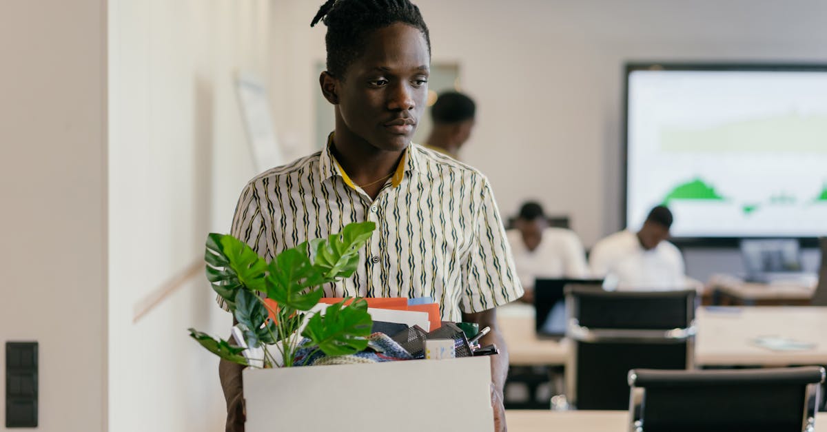 découvrez comment opérer un changement de carrière réussi grâce à nos conseils pratiques, ressources et témoignages inspirants. transformez votre vie professionnelle et trouvez votre véritable vocation dès aujourd'hui.
