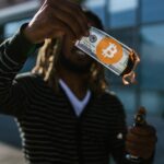 découvrez les enjeux et les impacts d'une crise économique, comment elle affecte les entreprises et les ménages, ainsi que les solutions possibles pour y faire face et redynamiser l'économie.