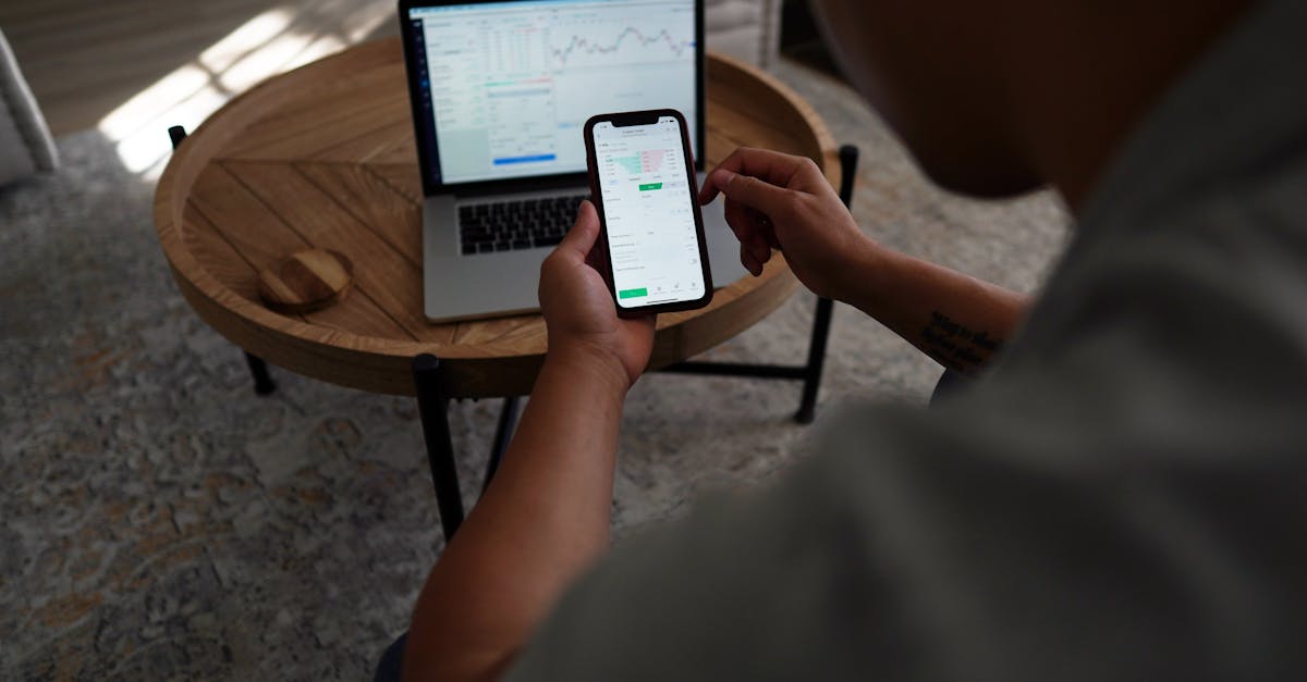 découvrez les actions de luxe qui promettent d'apporter prestiges et rendements financiers. investissez dans des marques emblématiques offrant une qualité inégalée et une croissance durable sur le marché. explorez les tendances du secteur du luxe et maximisez votre portefeuille avec des choix judicieux.