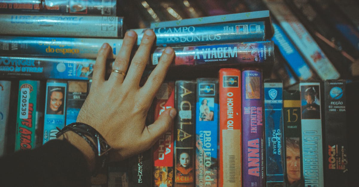 découvrez le cinéma thaïlandais, un univers riche en émotions et en histoires captivantes à travers des films uniques qui mêlent traditions culturelles et innovations contemporaines. plongez dans l'art cinématographique de la thaïlande, où chaque œuvre vous transporte au cœur d'une aventure inoubliable.