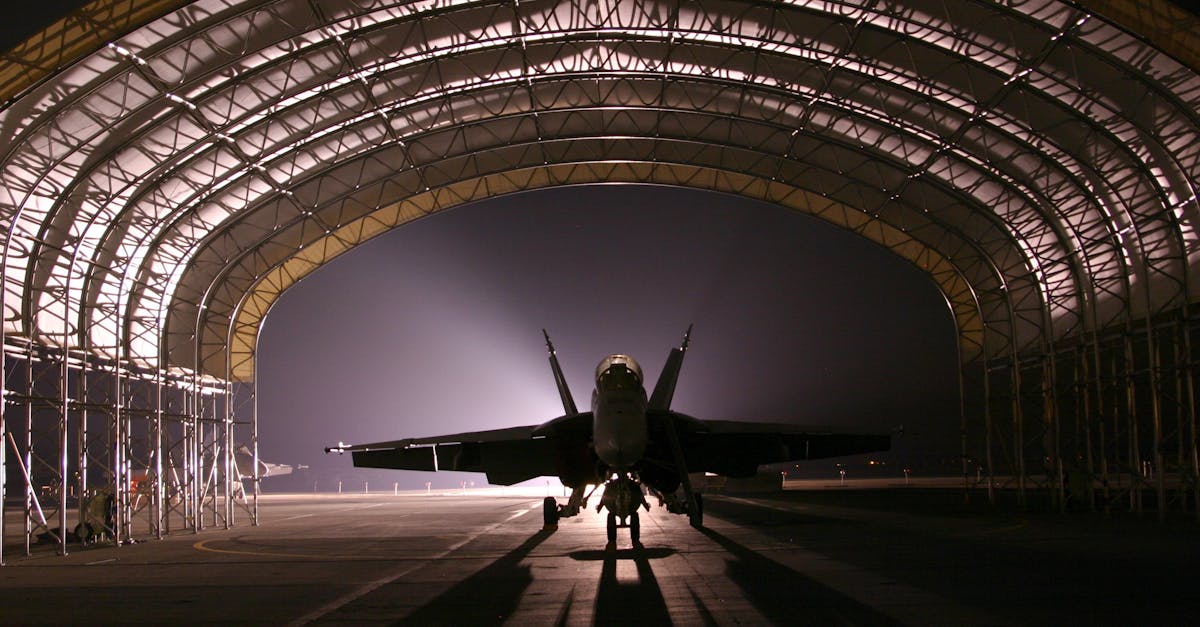 découvrez les préoccupations de l'industrie de défense israélienne, un secteur vital pour la sécurité nationale. explorez les défis technologiques, les enjeux géopolitiques et les tendances actuelles façonnant cette industrie en constante évolution.