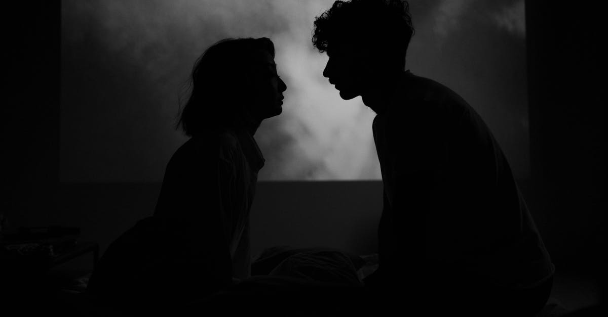découvrez comment identifier et comprendre les points sensibles dans vos interactions et vos relations. apprenez des stratégies pour naviguer avec soin autour de ces zones délicates afin d'améliorer la communication et renforcer les liens.
