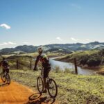 découvrez l'univers du cyclisme : conseils, équipements, itinéraires et l'actualité du vélo pour les passionnés et les débutants.