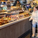 découvrez le marché des alternatives laitières, une industrie en pleine croissance où les produits à base de plantes, comme le lait d'amande, de soja et d'avoine, séduisent de plus en plus de consommateurs à la recherche d'options végétales, durables et sans lactose.