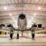 découvrez l'industrie de la défense, un secteur clé qui allie innovation technologique et stratégie sécuritaire. explorez les avancées en matière d'équipements militaires, de cybersécurité et de coopération internationale.