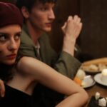 découvrez les enjeux et les impacts de la crise du vin français, un secteur emblématique en difficulté, entre changements climatiques, tendances du marché et défis économiques. plongez dans l'univers du vin et ses perspectives d'avenir.