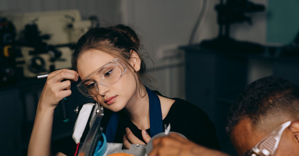 découvrez le monde de l'apprentissage : une voie enrichissante pour acquérir des compétences professionnelles tout en bénéficiant d'une expérience sur le terrain. explorez les différentes formations, les opportunités offertes et les témoignages d'apprentis inspirants.