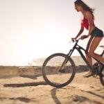 découvrez le tourisme à vélo : explorez de nouvelles destinations, profitez de paysages magnifiques et vivez des aventures inoubliables tout en pédalant à travers la nature.
