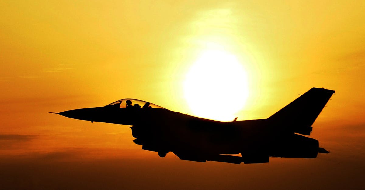 découvrez tout sur les fighter jets : histoire, technologie, performances et rôles dans l’aviation militaire moderne. plongez dans l’univers des avions de chasse !