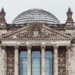 découvrez l'allemagne, un pays riche en histoire, culture et innovations. explorez ses paysages variés, sa gastronomie savoureuse et ses villes dynamiques, tout en plongeant dans l'héritage artistique et scientifique qui en fait une destination incontournable en europe.