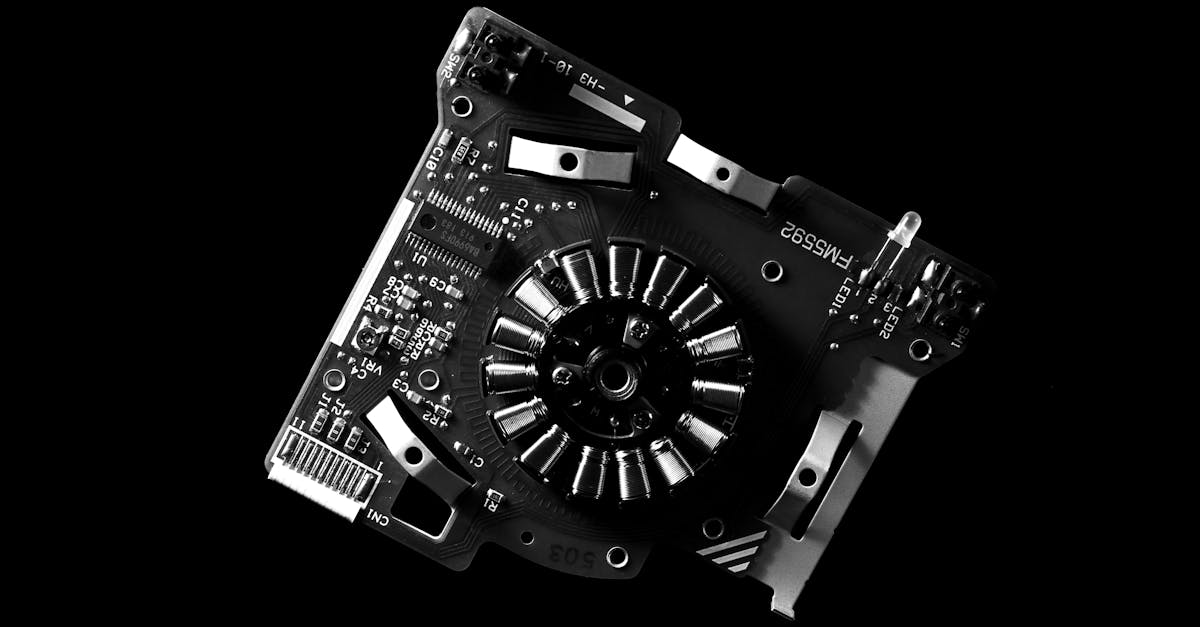 découvrez le monde des semi-conducteurs, des matériaux essentiels à la technologie moderne, qui propulsent l'innovation dans l'électronique, l'informatique et les systèmes de communication. apprenez comment ils sont fabriqués, leurs applications variées et leur rôle crucial dans le développement durable.