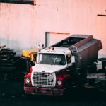 découvrez les causes, les conséquences et les enjeux du déclin industriel, un phénomène marquant qui transforme l'économie et les sociétés contemporaines.