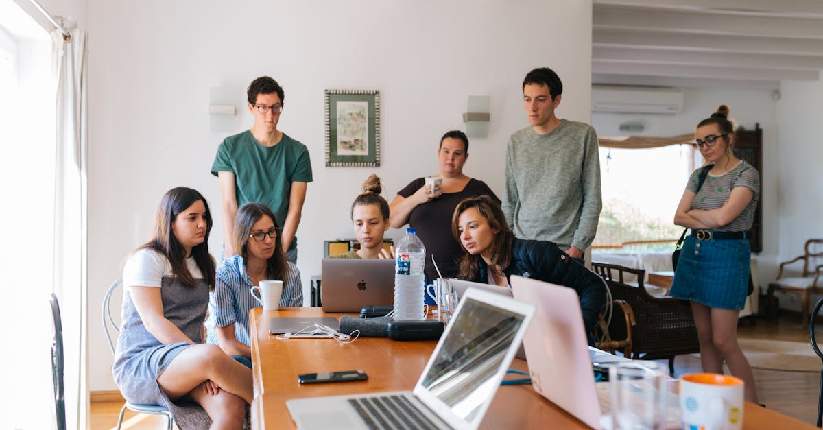 découvrez les clés du leadership : développez vos compétences, inspirez votre équipe et devenez un leader efficace grâce à des conseils pratiques et des stratégies éprouvées.