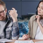 découvrez les causes, conséquences et solutions à la crise économique. analyse des impacts financiers et sociaux, avec des conseils pour surmonter une récession.