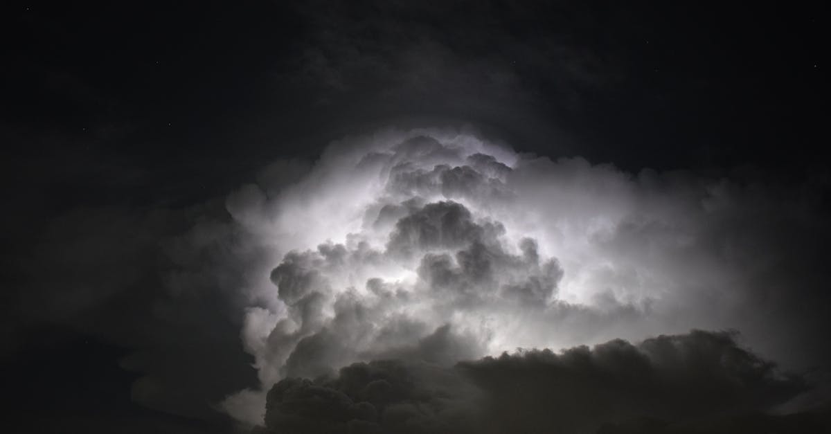 découvrez tout ce qu'il faut savoir sur les coûts de l'électricité : facteurs influents, conseils pour économiser sur votre facture et comparaison des prix selon les fournisseurs. maîtrisez vos dépenses énergétiques facilement.