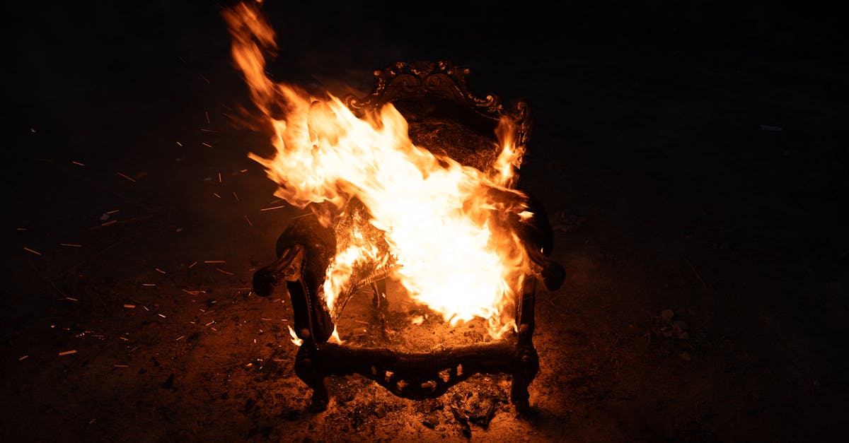 découvrez les causes, impacts et solutions à la crise énergétique mondiale. analyse des enjeux liés à la pénurie d'énergie et des alternatives durables pour un avenir plus sûr.