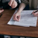 découvrez ce qu'est une récession, ses causes principales, ses effets sur l'économie et les conseils pour s'y préparer. analyse claire et conseils pratiques pour mieux comprendre et anticiper les crises économiques.