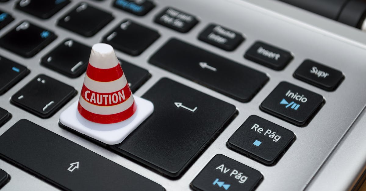 découvrez les méthodes de prévention et de détection des cyber intrusions pour protéger vos systèmes informatiques contre les attaques malveillantes.
