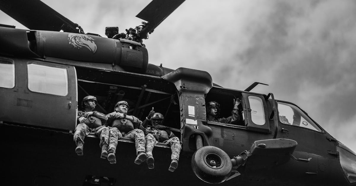 découvrez les initiatives et partenariats en matière de coopération en défense pour renforcer la sécurité et la collaboration internationale.