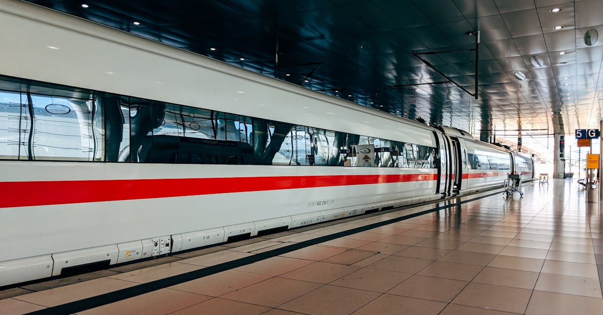 découvrez le train à grande vitesse : une solution rapide, confortable et écologique pour vos déplacements interurbains.