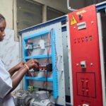 découvrez les tarifs de l'électricité industrielle, optimisez vos coûts énergétiques et bénéficiez de solutions adaptées à la consommation des entreprises.