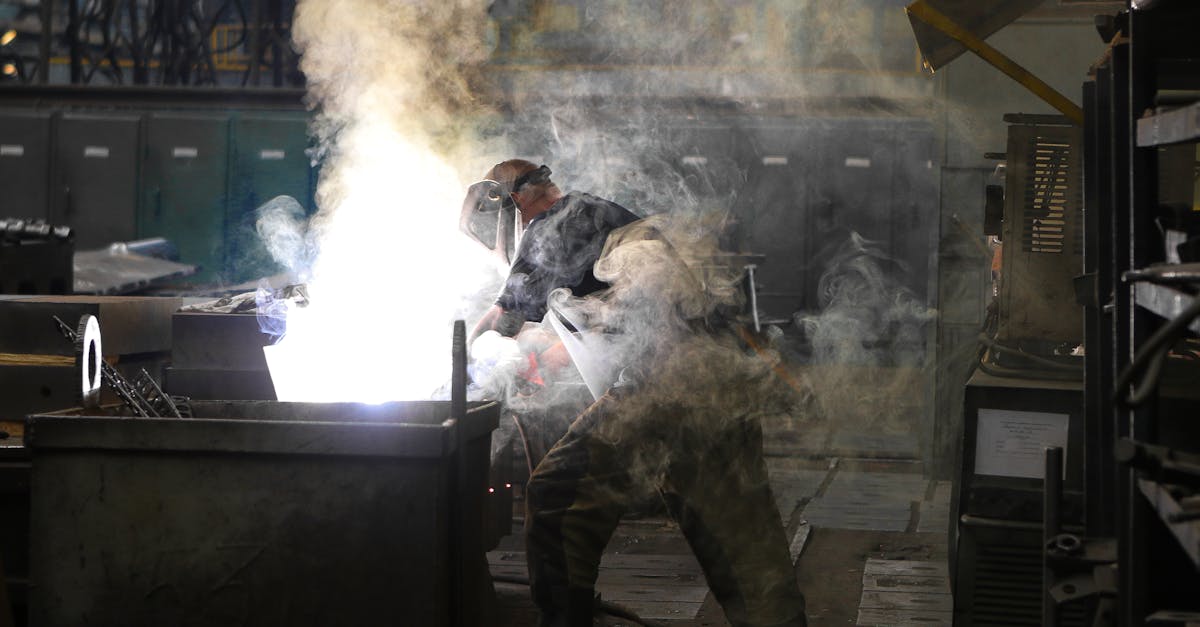 rebond de la production industrielle : analyse des facteurs clés et perspectives de croissance pour le secteur manufacturier.