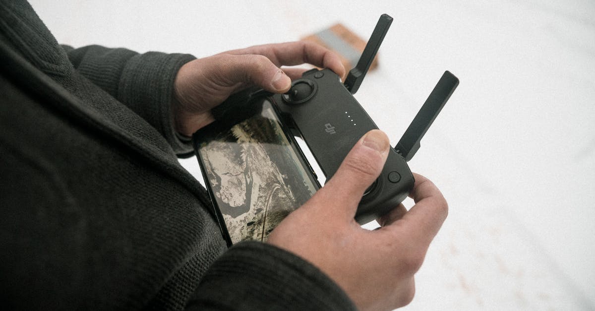 découvrez l'eyepulse male drone, un drone innovant conçu pour la performance et la précision. parfait pour les amateurs de technologie et les professionnels, il offre des images nettes et une navigation fluide.