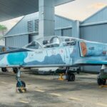 analyse approfondie du renforcement militaire, ses causes, ses implications stratégiques et son impact sur la sécurité internationale.