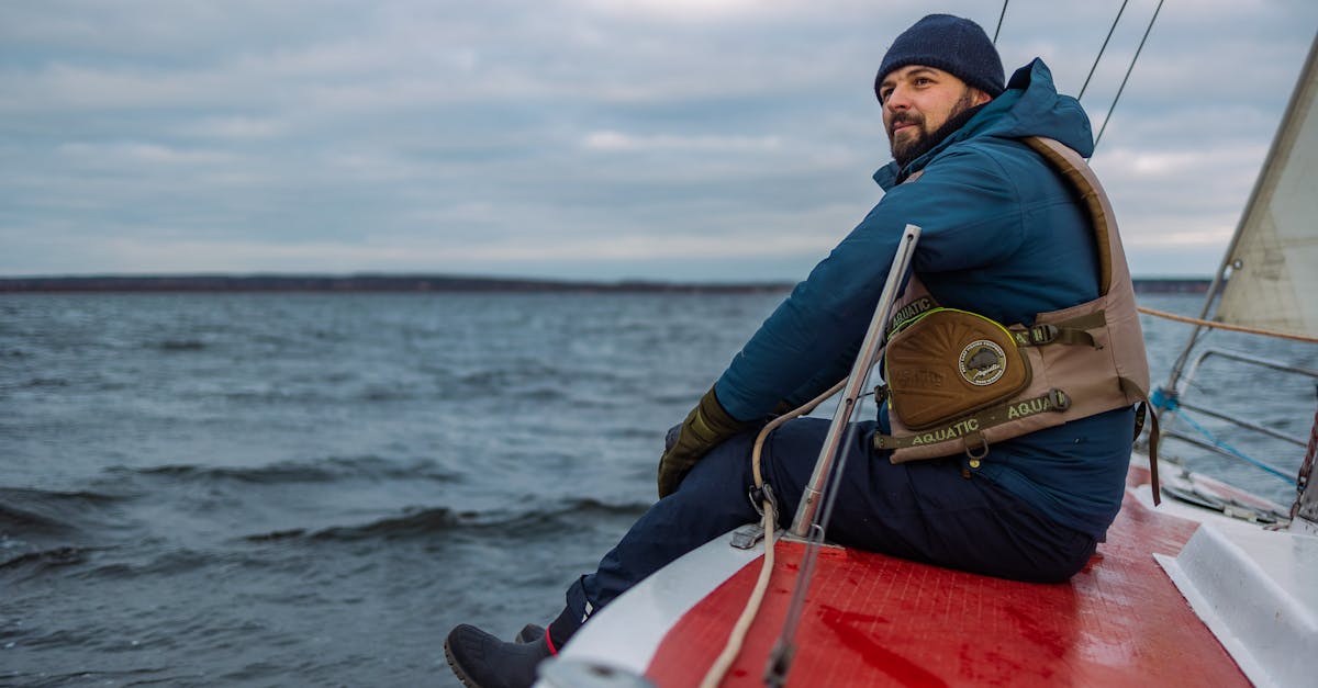 découvrez l'univers fascinant des voiliers, ces majestueux navires à voile qui ont marqué l'histoire de la navigation et de l'exploration maritime.