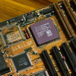 découvrez tout sur les semi-conducteurs : technologie, applications et innovations clés dans l’industrie électronique.