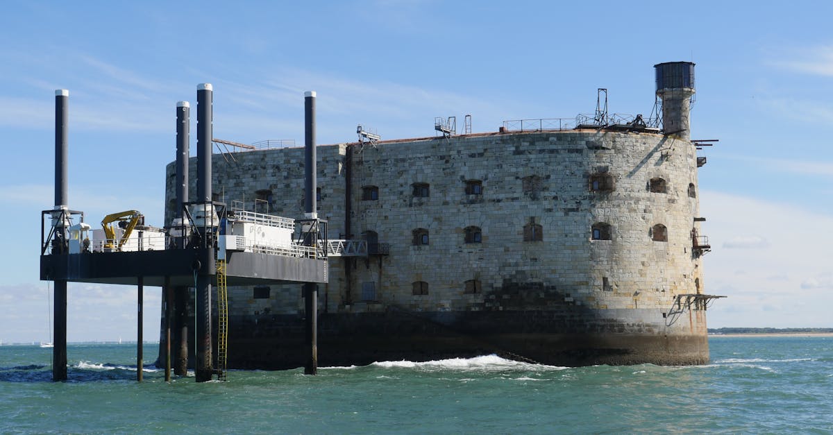 découvrez l'industrie de la défense française à riyad : innovations technologiques, partenariats stratégiques et opportunités dans le secteur de la sécurité.