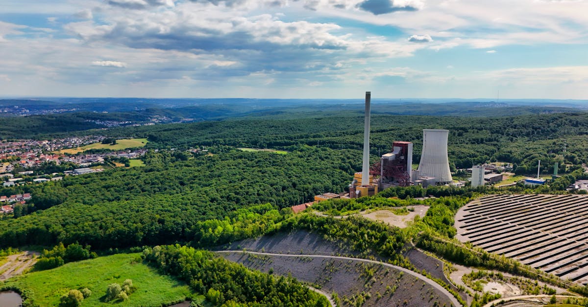 découvrez tout sur le nucléaire : énergie, technologie, avantages et enjeux environnementaux.